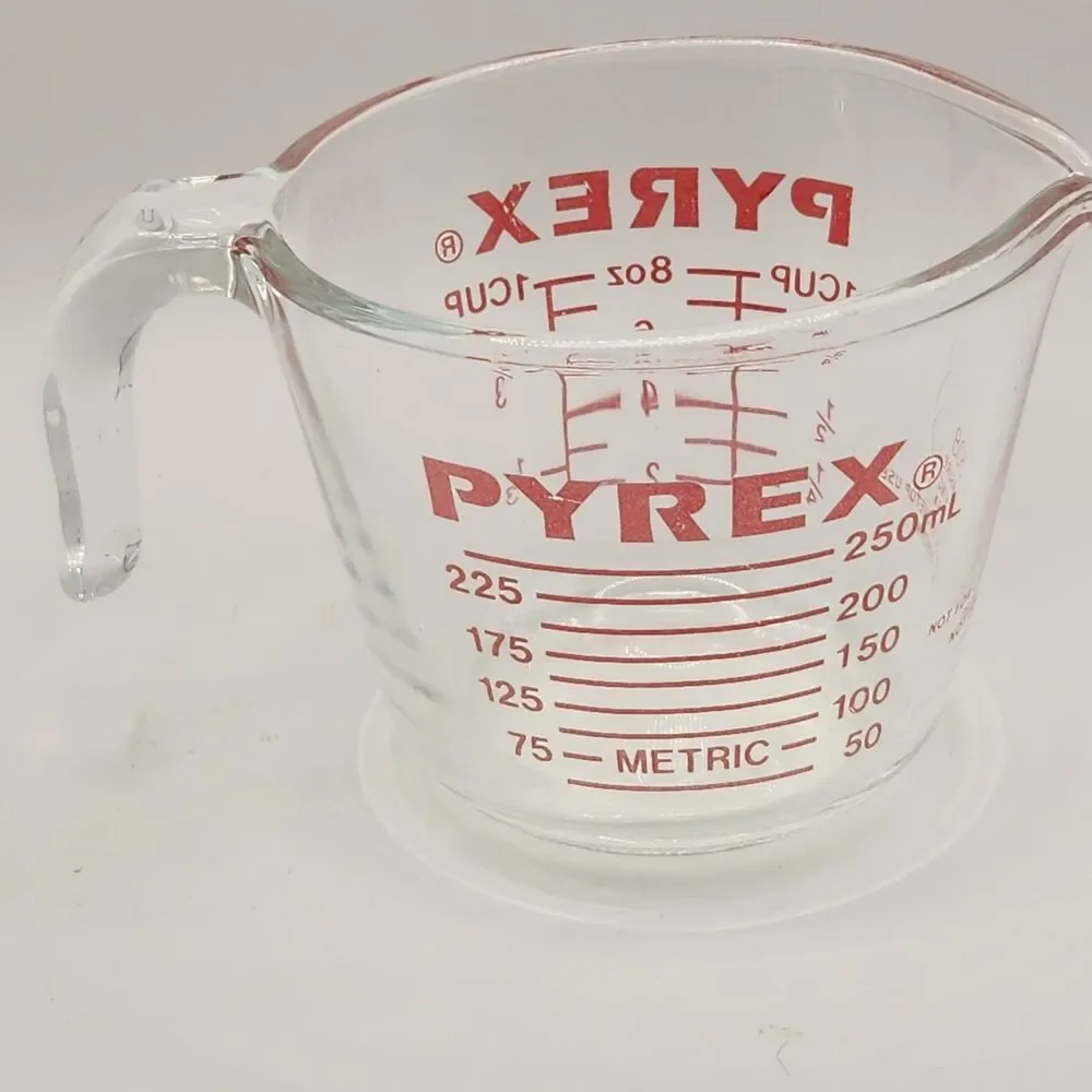 VTG PYREX One Cup Glass Measuring Cup Metric Ounces Red Letters #508 USA Exc